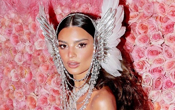 Звезды виртуально собрались на бал Met Gala