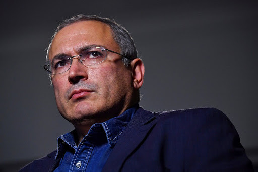 Отравлением Навального Кремль отвлекает внимание от Беларуси, — Михаил Ходорковский