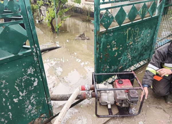 В Одесской области откачивают воду из затопленных населённых пунктов