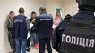 
Киберполиция закрыла мошеннический колл-центр с десятками "банковских работников"
