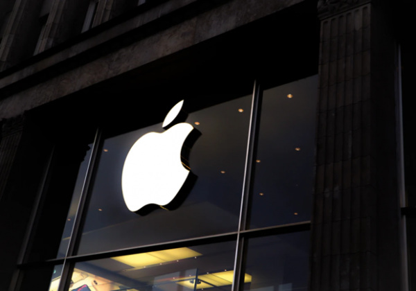 Дождались: в Украине открылся официальный офис Apple