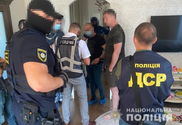 Чиновник Минобороны разоблачен при попытке завладеть $1 млн