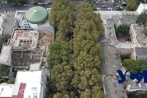 В центре Одессы снесли фасад типографии Фесенко: работы провели тайно