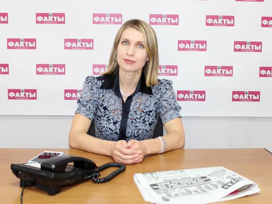 Чому штам «Дельта» погіршує травлення, як приймати вітаміни та чим небезпечний надлишок кавуна в раціоні: відповідає дієтолог