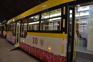 В Одессе выпустили трамвай с системой оповещения: где он будет курсировать