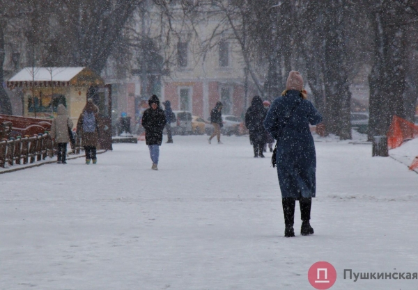 Час снега в Одессе: что мы увидели на Таирова и в центре. Фоторепортаж