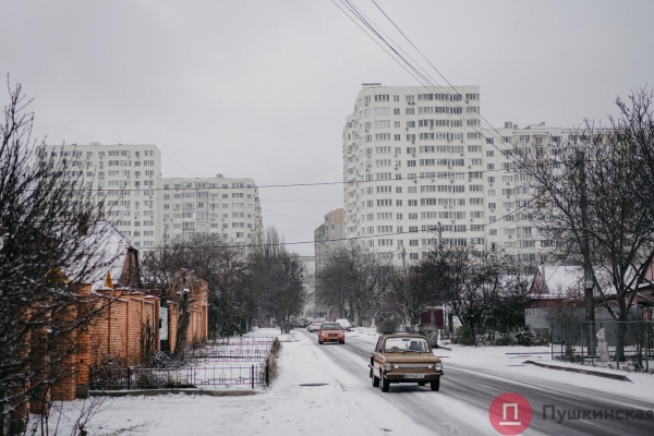Час снега в Одессе: что мы увидели на Таирова и в центре. Фоторепортаж