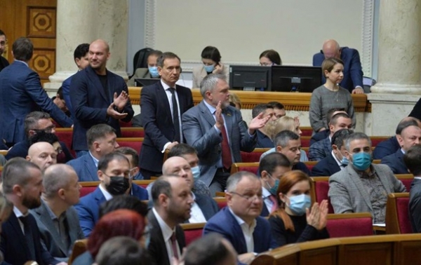 В Раде планируют "большое" снижение налогов