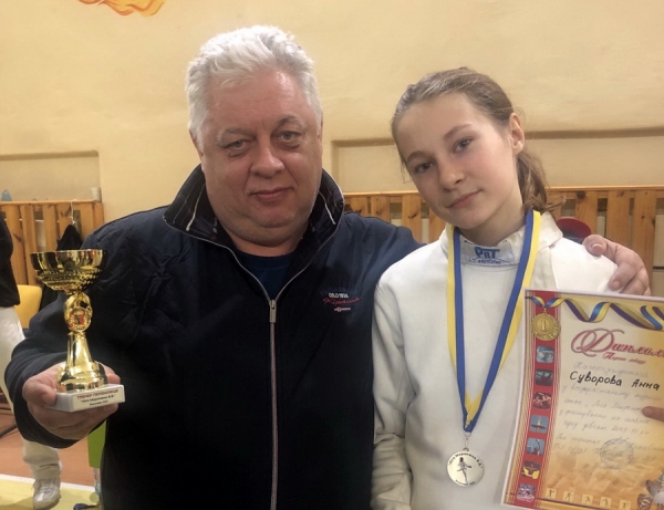 Фехтование. Юные одесские саблисты сделали «золотой» хет-трик на всеукраинских соревнованиях