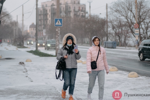Снег с препятствиями: странности одесской погоды в первый по-настоящему зимний день. Фотозарисовка