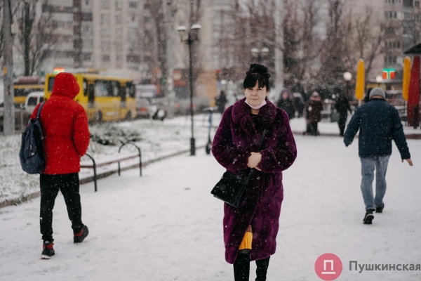 Час снега в Одессе: что мы увидели на Таирова и в центре. Фоторепортаж