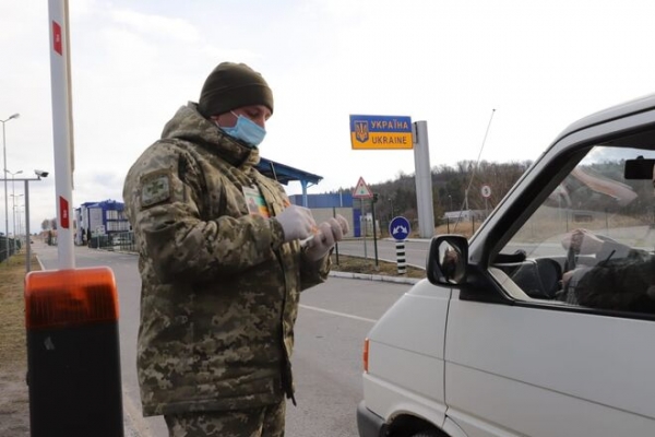 
Границу Украины пересекли почти 40 млн человек в 2021 году: больше всего отказов во въезде получили россияне
