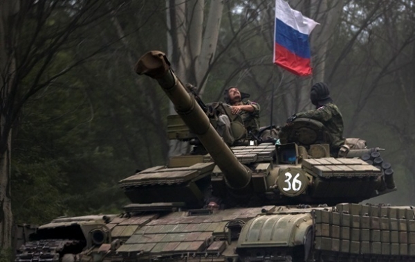 Итоги 20.02: Войска вокруг и память героевСюжет