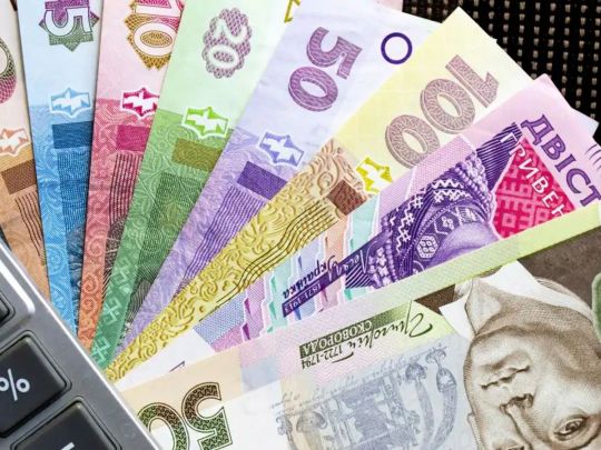 Підтвердити стаж для надбавки до пенсії можна не лише трудовою книжкою: у Кабміні ухвалили важливе рішення