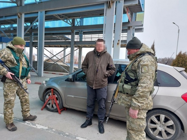 Мужчину в бейби-боксе обнаружили на молдавской границе