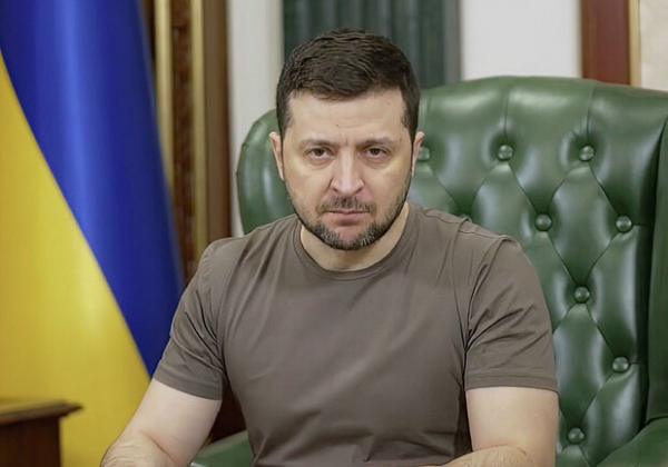 Зеленский: оккупанты штурмовали ОП, в здании находились моя жена и дети