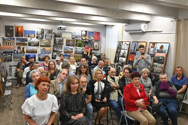 В Одессе поэты и писатели выпустили книгу о войне