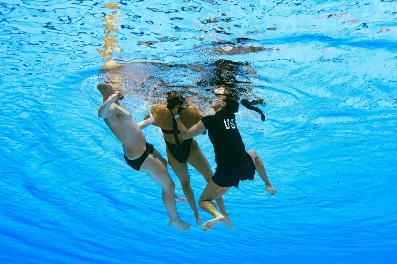 Знепритомніла і&nbsp;пішла на&nbsp;дно: зірку збірної США врятували на&nbsp;чемпіонаті світу в&nbsp;Будапешті