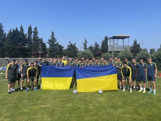 Українська «молодіжка» мінімально програла Словаччині першу зустріч за путівку на Євро-2023: відеоогляд матчу