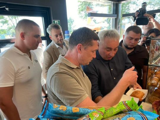 На Львівщині ексрегіонал будує хлібозавод, попри відсутність дозволу на виконання будівельних робіт, — нардеп