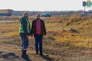 На трассе Одесса-Рени после ДТП расширяют "опасный" мост