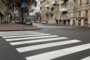 В центре Одессы появились велодорожка и дорожная разметка