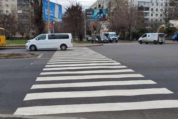 В Одессе на некоторых улицах обновили разметку 