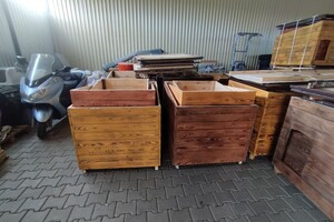 Одесские приюты для животных получили зимние домики для четырехлапых