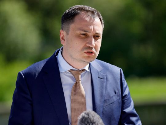 Непрості переговори щодо зерна: міністр Сольський зустрінеться з урядом Польщі