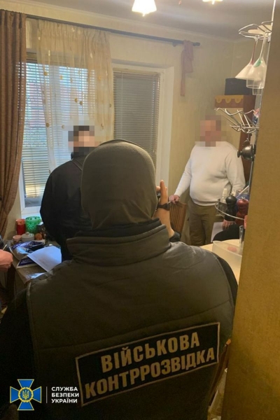 Російський «крот» із Київської ОВА намагався «влаштуватися» капеланом до українських десантників (фото)