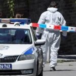 Сербский офицер застрелен из арбалета возле посольства