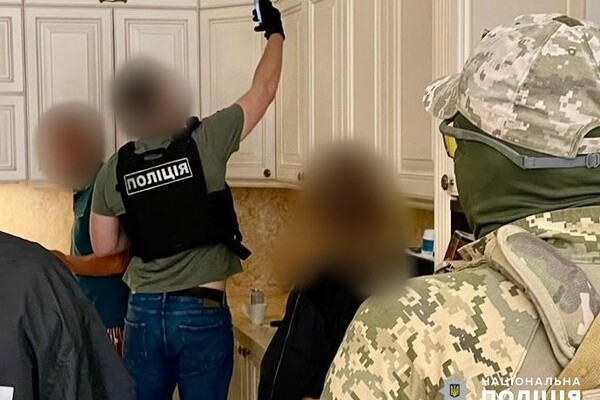 Женщина вербовала одесситок для сексуальной эксплуатации за границей
