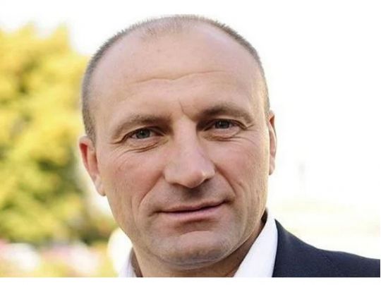 Мер Черкас Анатолій Бондаренко збудував собі маєток на гроші з тендерів — розслідування