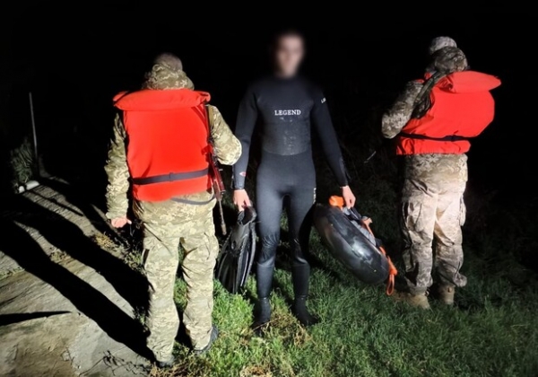 Через лиман в гидрокостюме: в Одесской области задержали молодого человека, который хотел попасть в Молдову
