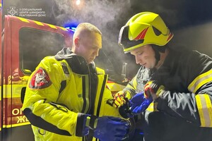 В Одесской области двое подростков застряли на льду и чуть не провалились в пруд