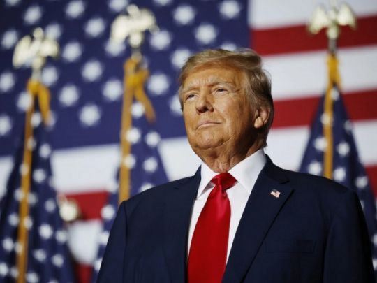 Крабові котлети та стейк із яловичини: чим Трамп «закусуватиме» свою інавгурацію (пряма трансляція церемонії)