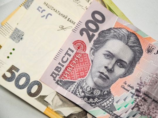Військовий збір вирахують із зарплати: в Україні змінили правила розрахунку субсидій та пільг на оплату комуналки