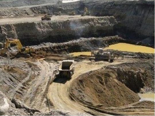 Держава, олігархи, проросійські бізнесмени та іноземці: хто володіє українськими надрами