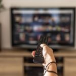10 минисериалов на Netflix с украинской озвучкой, которые можно посмотреть за выходные