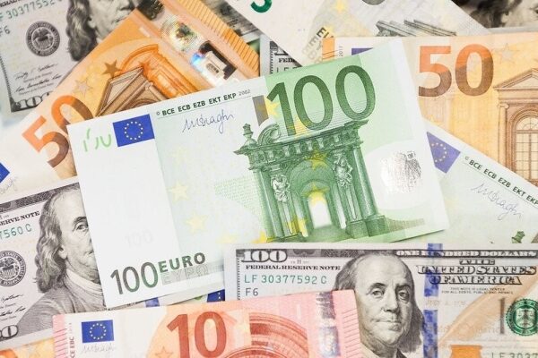 Курс валют в Украине 13 июля 2025: сколько стоит доллар и евро