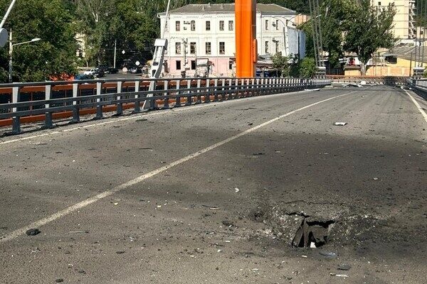 Потерпели повреждения порты и железная дорога: новые подробности ночной атаки на Одесчину Потерпели повреждения порты и железная дорога: новые подробности ночной атаки на Одесчину