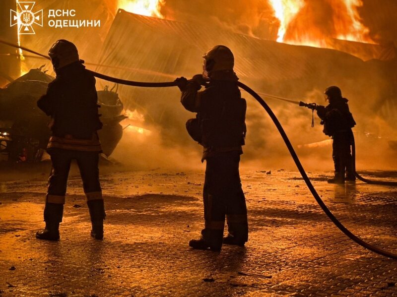 Ще&nbsp;одна тривожна ніч в&nbsp;Україні: чотири області потрапили під удари ворога (фото, відео)