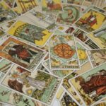 Овнам — «Колісниця» і прорив у справах, Левам — «Сонце» і шанс проявити себе: таро-прогноз на 4 грудня