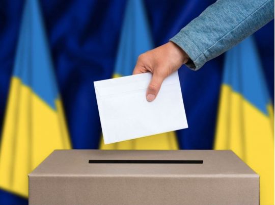 За&nbsp;кого&nbsp;б голосували українці, якби президентські вибори провели&nbsp;б уже зараз: названо трійку кандидатів