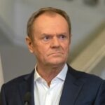 «Ми закінчимося»: Туск через погрози Трампа звернувся з різкою заявою до Європи
