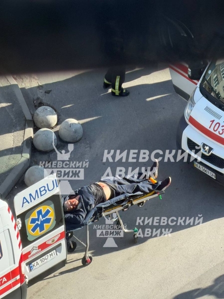 У&nbsp;Києві відкрили стрілянину по&nbsp;людях: поліція розшукує нападника